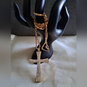 Elegant Goldlike  Cross Pendant Costume Jewellery Necklace